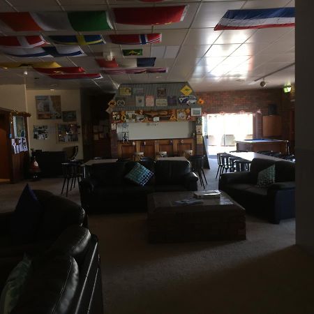 Warrnambool Beach Backpackers Экстерьер фото