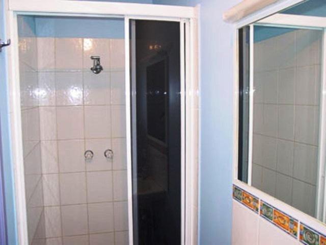 Warrnambool Beach Backpackers Номер фото