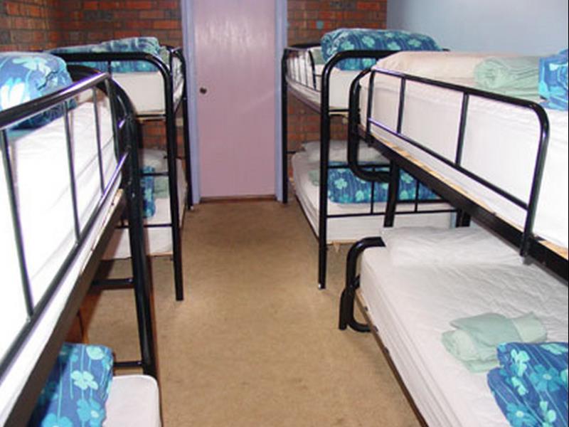 Warrnambool Beach Backpackers Экстерьер фото