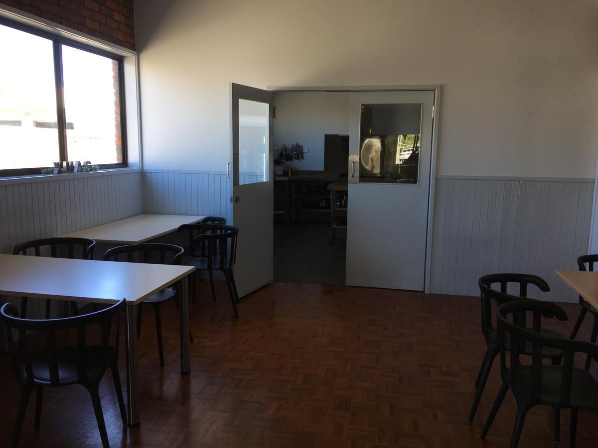 Warrnambool Beach Backpackers Экстерьер фото