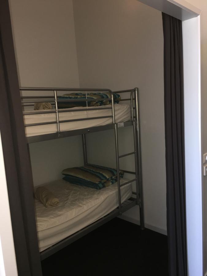 Warrnambool Beach Backpackers Экстерьер фото