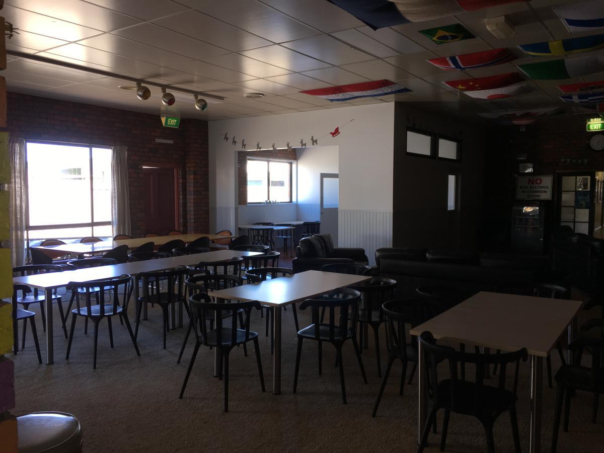 Warrnambool Beach Backpackers Экстерьер фото