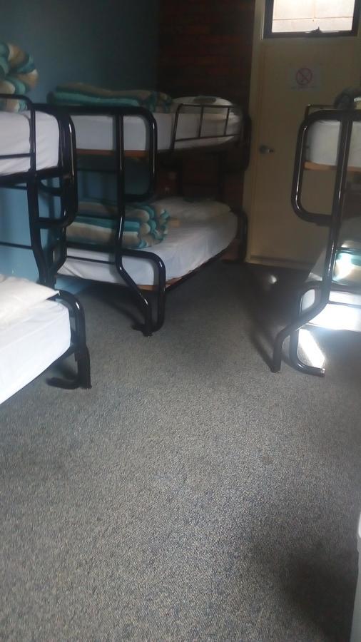 Warrnambool Beach Backpackers Экстерьер фото